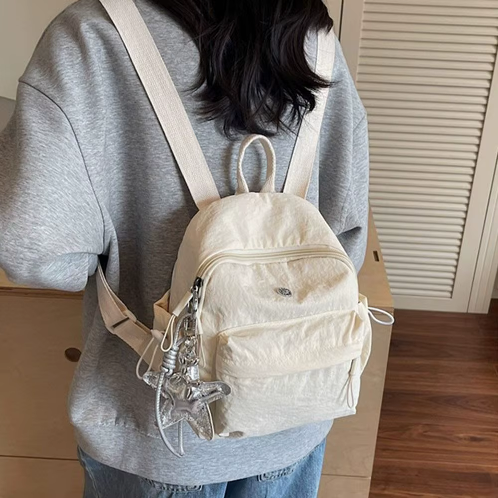 Mochila Ligera de Lona para Mujer – Versátil para Viajes y Ocio