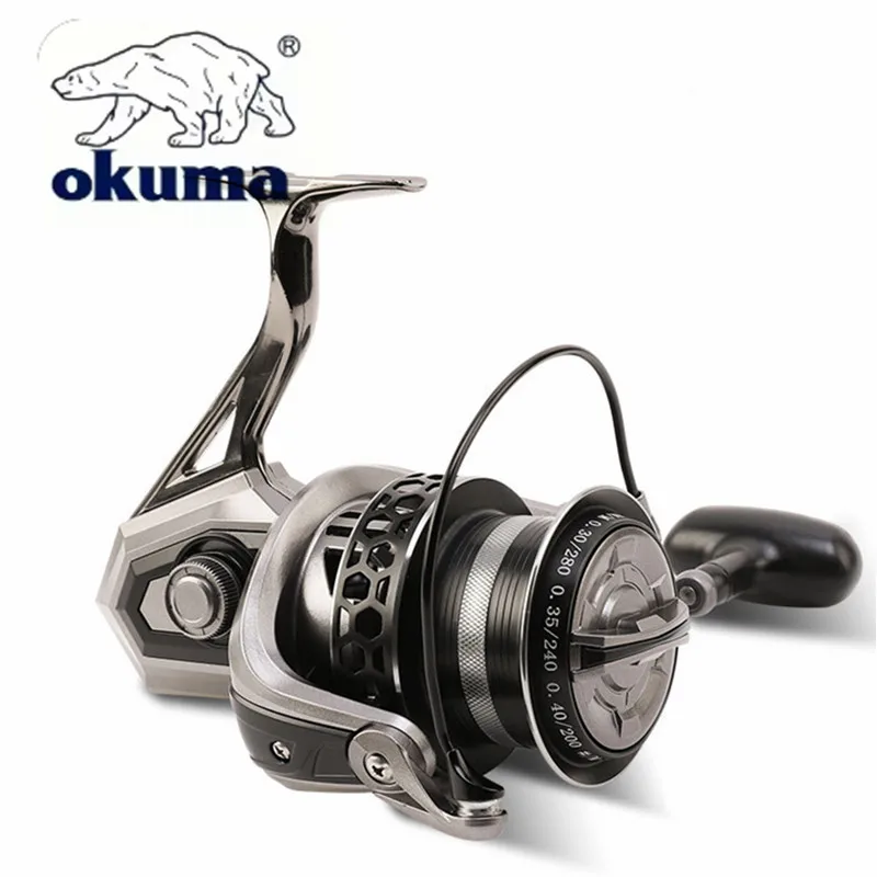 Carrete Okuma en uso desde tierra