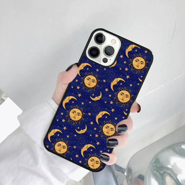 Funda instalada en iPhone mostrando bordes protectores