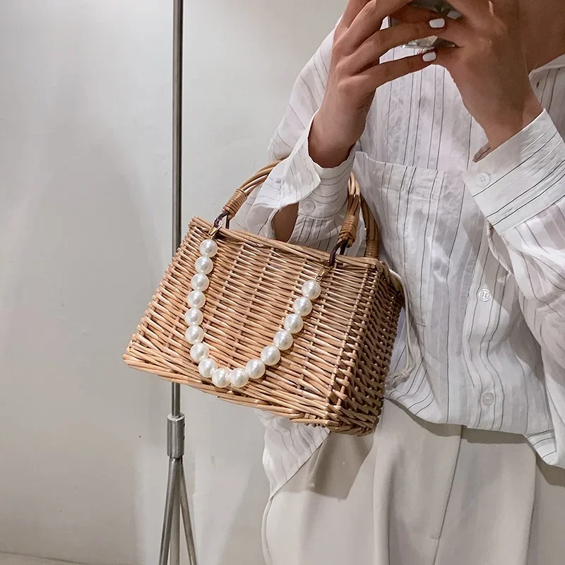 Bolso cruzado: cómodo para llevar el día del evento