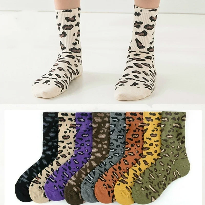 Calcetines leopardos tubo medio unisex algodon - moda europea Hip Hop - imagen 4
