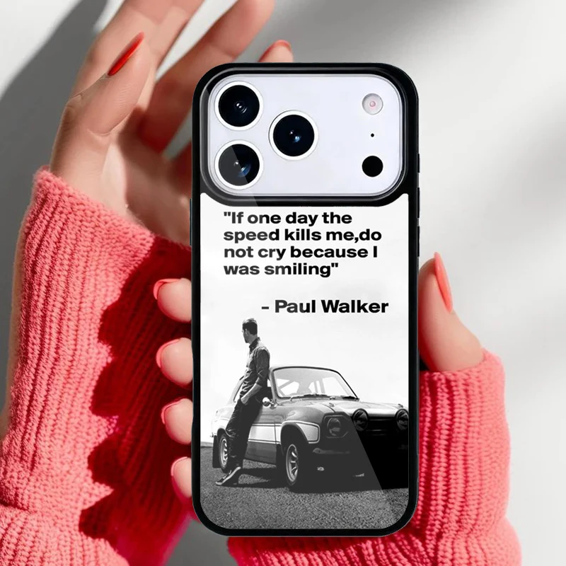 Funda puesta en iPhone 14