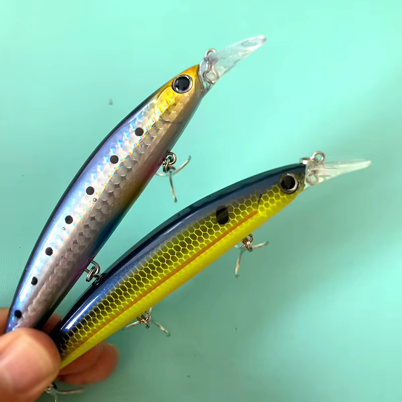 Jerkbait Testar Tuan GT 110mm 20gr – Flotante para lubina - imagen 2