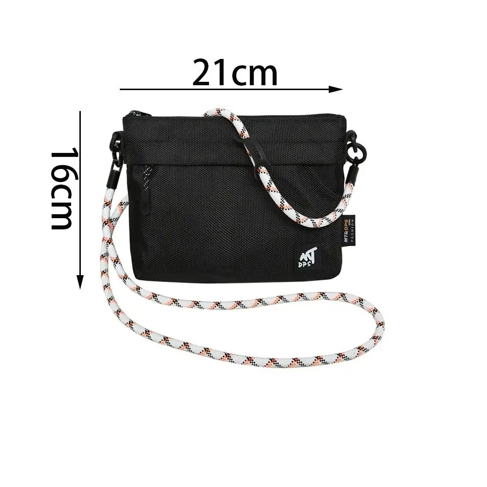 Bolso bandolera negro moderno con cremallera y correa ajustable - imagen 5