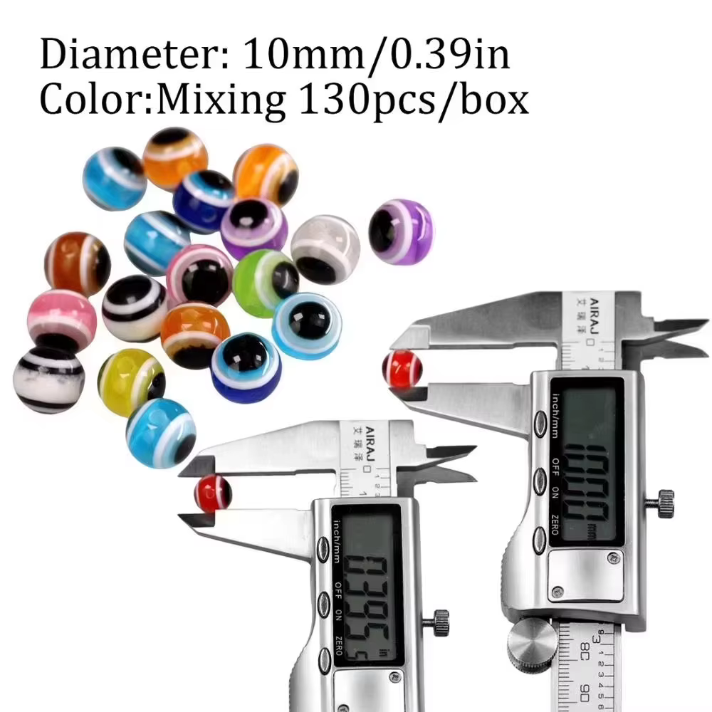 Caja de cuentas de pesca de colores variados