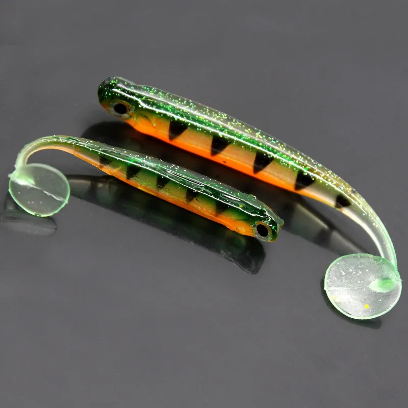 Wobbler Shiner Arcoíris con cola de silicona realista - imagen 3