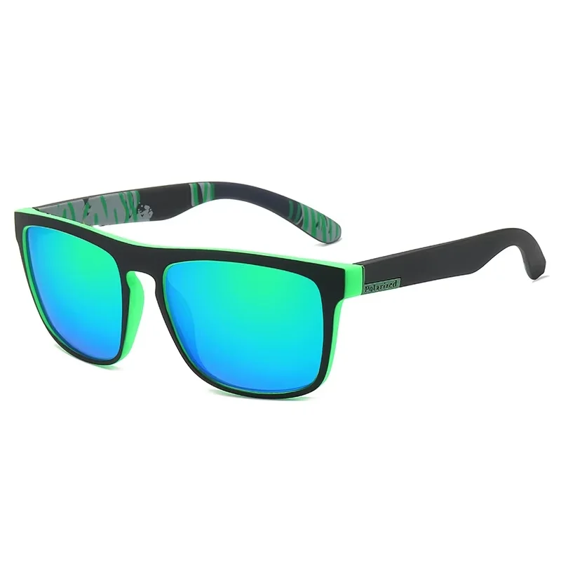 Gafas en ángulo, detalle estético