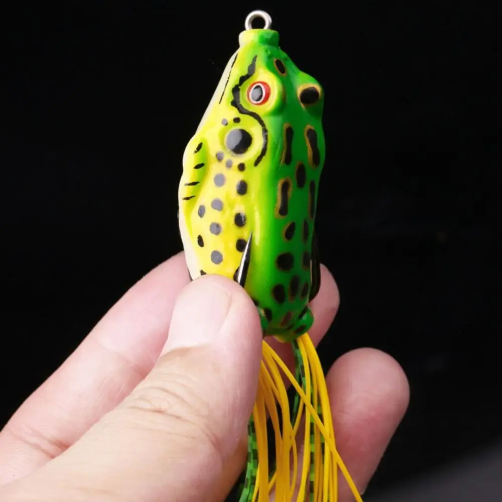 Señuelo de superficie rana 3D con cebo blando y anzuelos - imagen 3