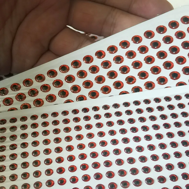 Ojos de pez rojos para señuelos de pesca en tamaño 4 mm