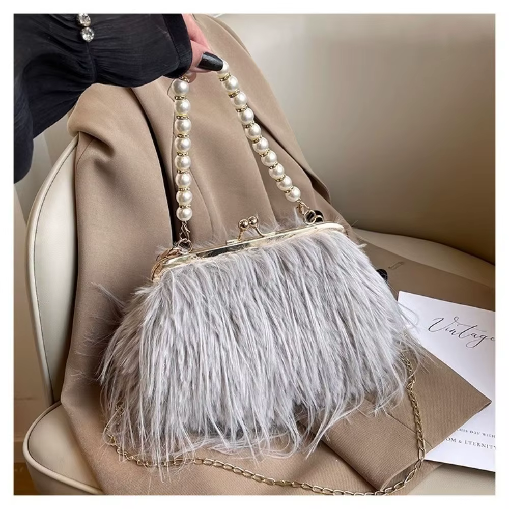 Bolso bandolera de piel sintética con cadena de perlas - imagen 4