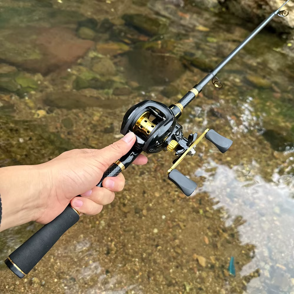 Combo Caña Telescópica Carb + Carrete Baitcasting 7.2:1 - imagen 3