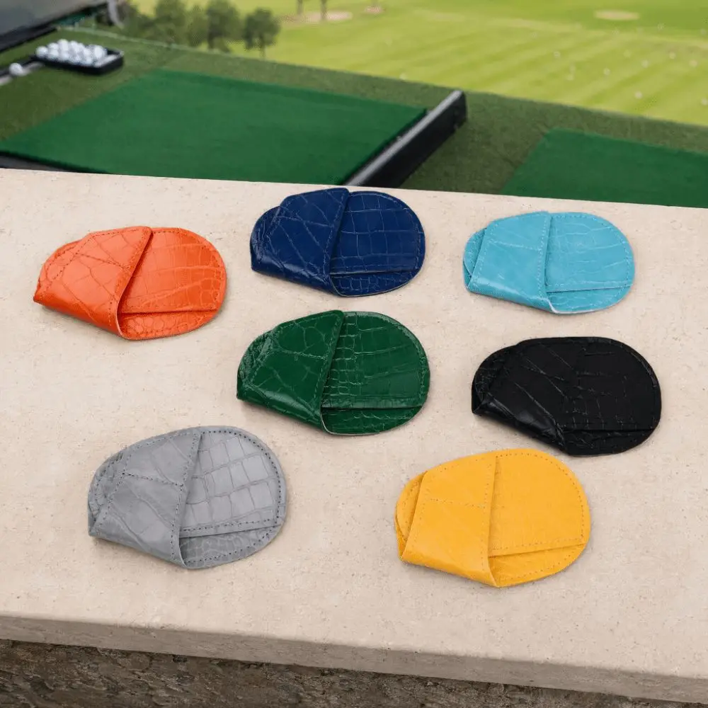 Conjunto multicolor de fundas para hierros