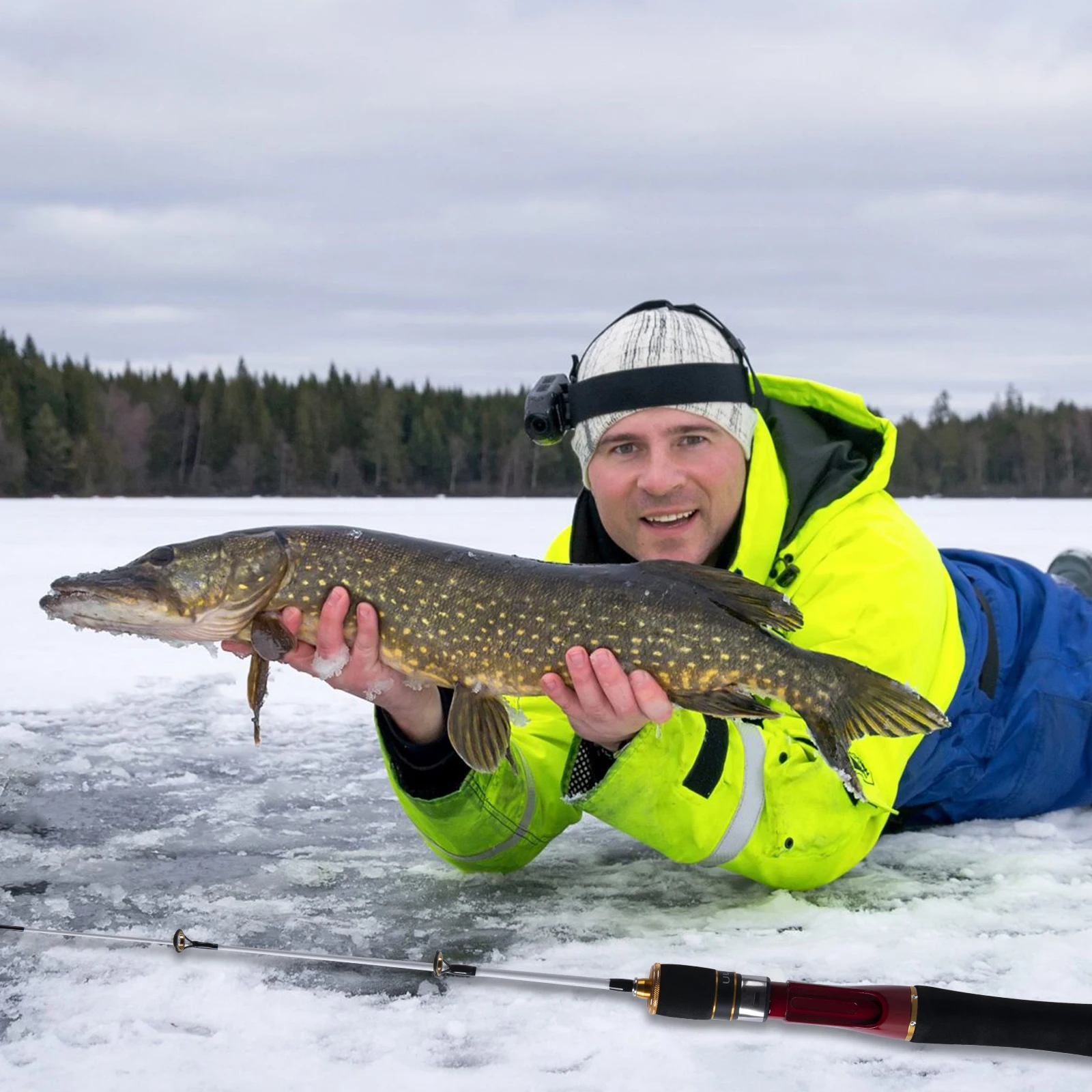 ¡Experimenta la emoción de la pesca en el hielo con una captura majestuosa!