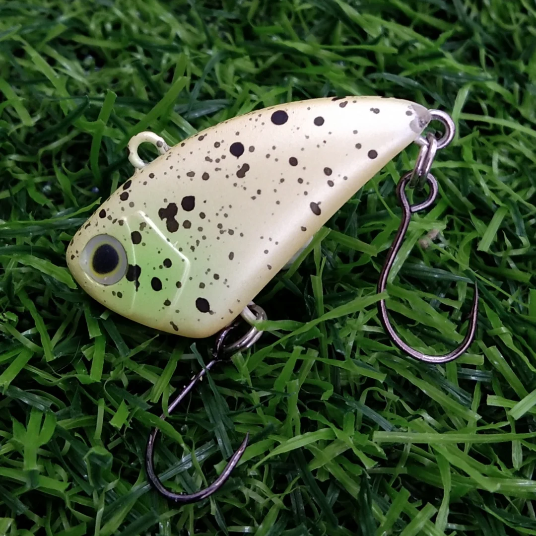 Señuelos Mini VIB Crankbait Swolfy en diferentes colores