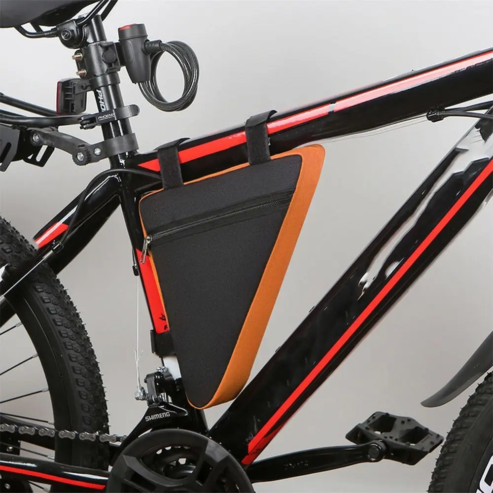 Bolsa impermeable triangular para bicicleta con bolsillo portabidón - imagen 5