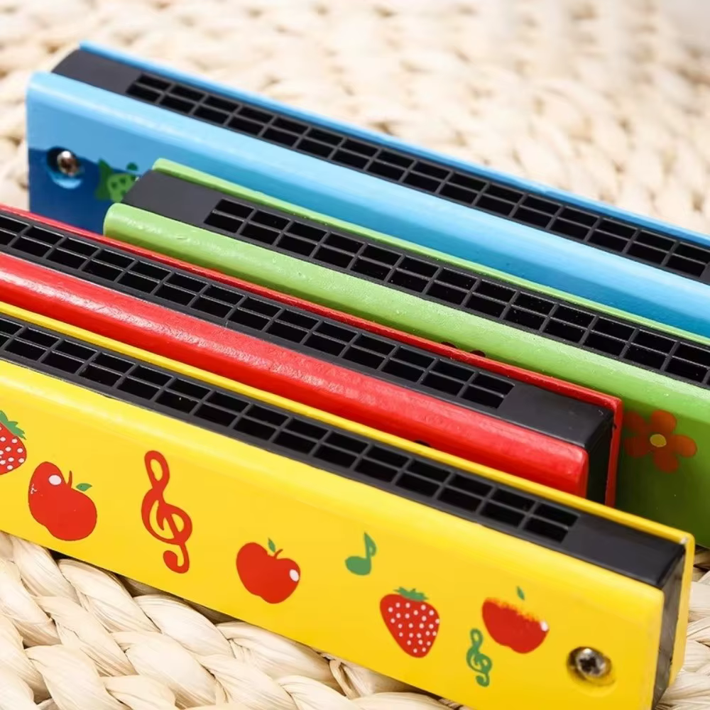 Melódica infantil de madera con dibujos animados y colores - imagen 4