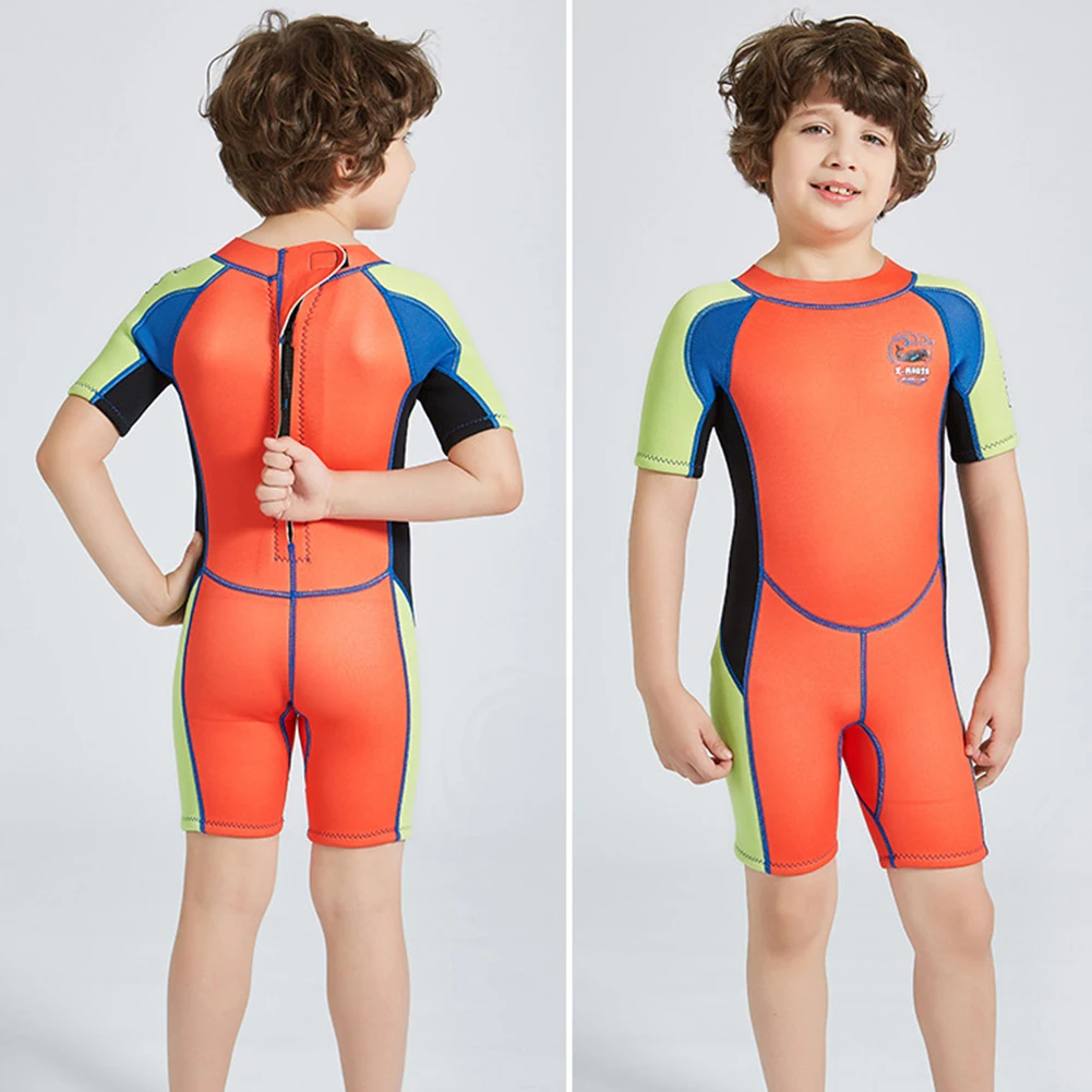 Neopreno infantil con diseño pensado para la diversión