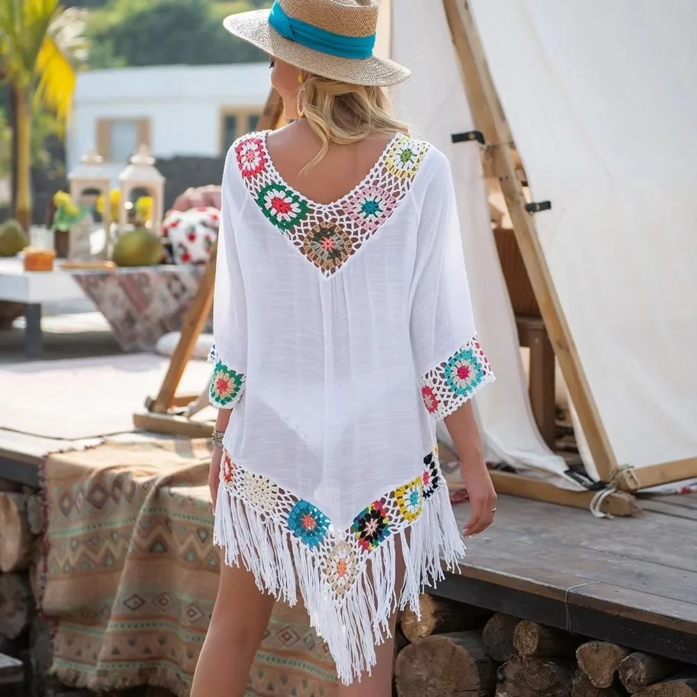 Look de playa con flecos y estilo crochet