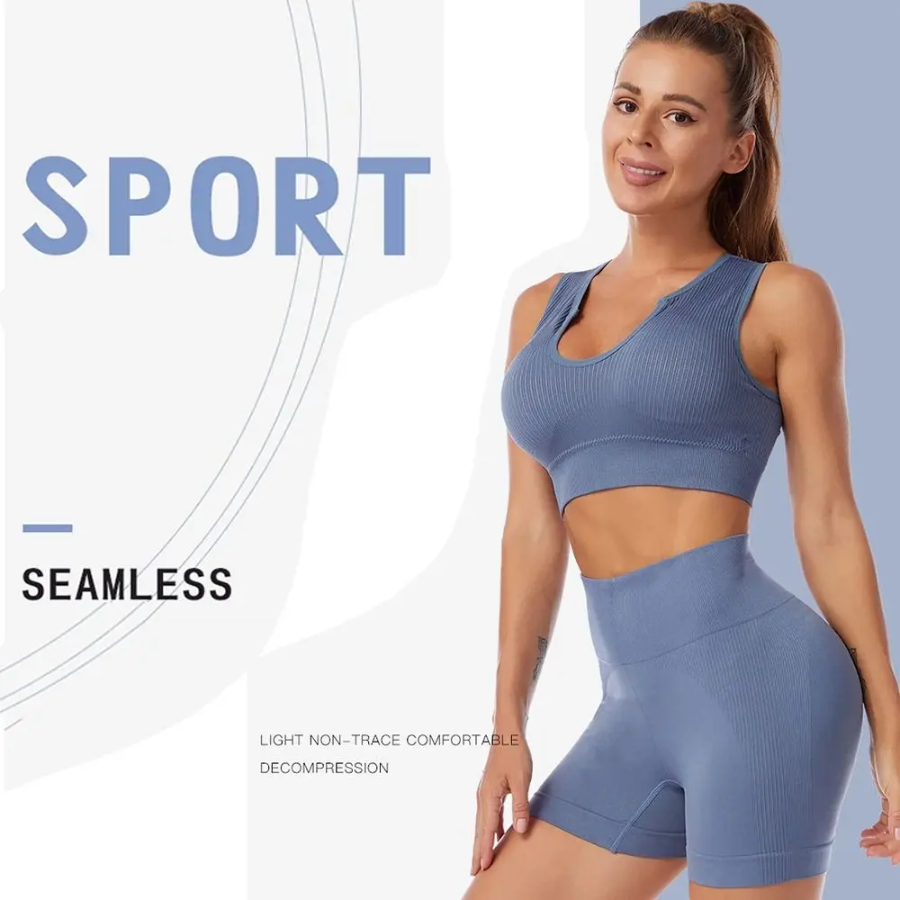 Traje de yoga sin relleno de tirantes elástico y shorts - imagen 2
