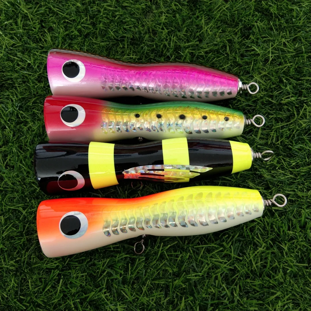 Señuelo wobbler artificial de 15cm