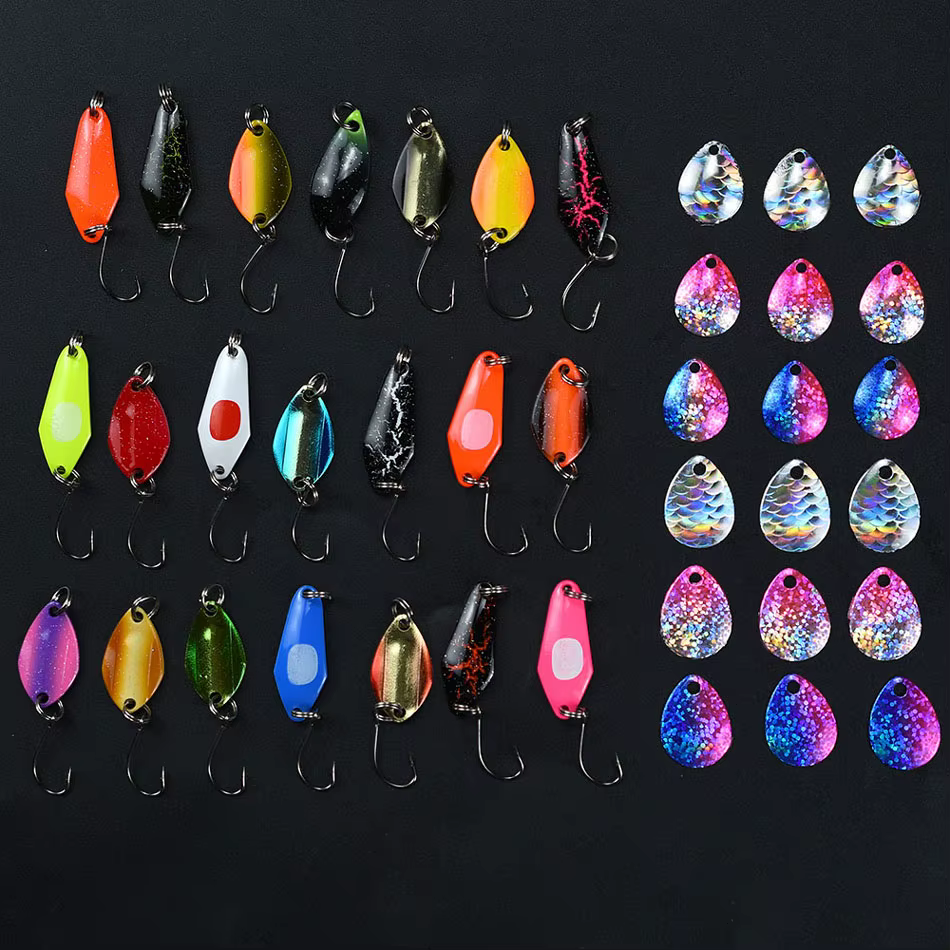 Presentación del conjunto de cucharillas para pesca