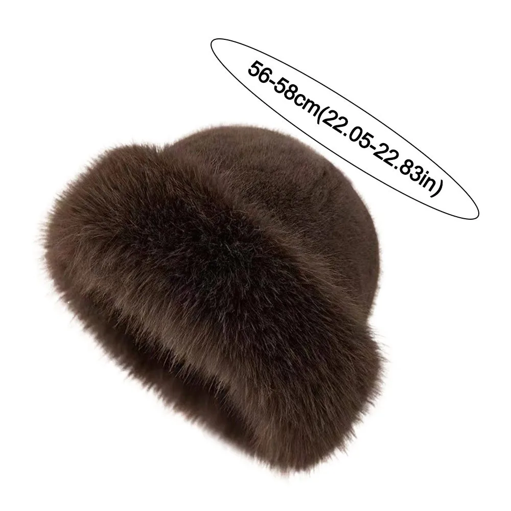Gorro de invierno de piel esponjosa para mujer - vista frontal