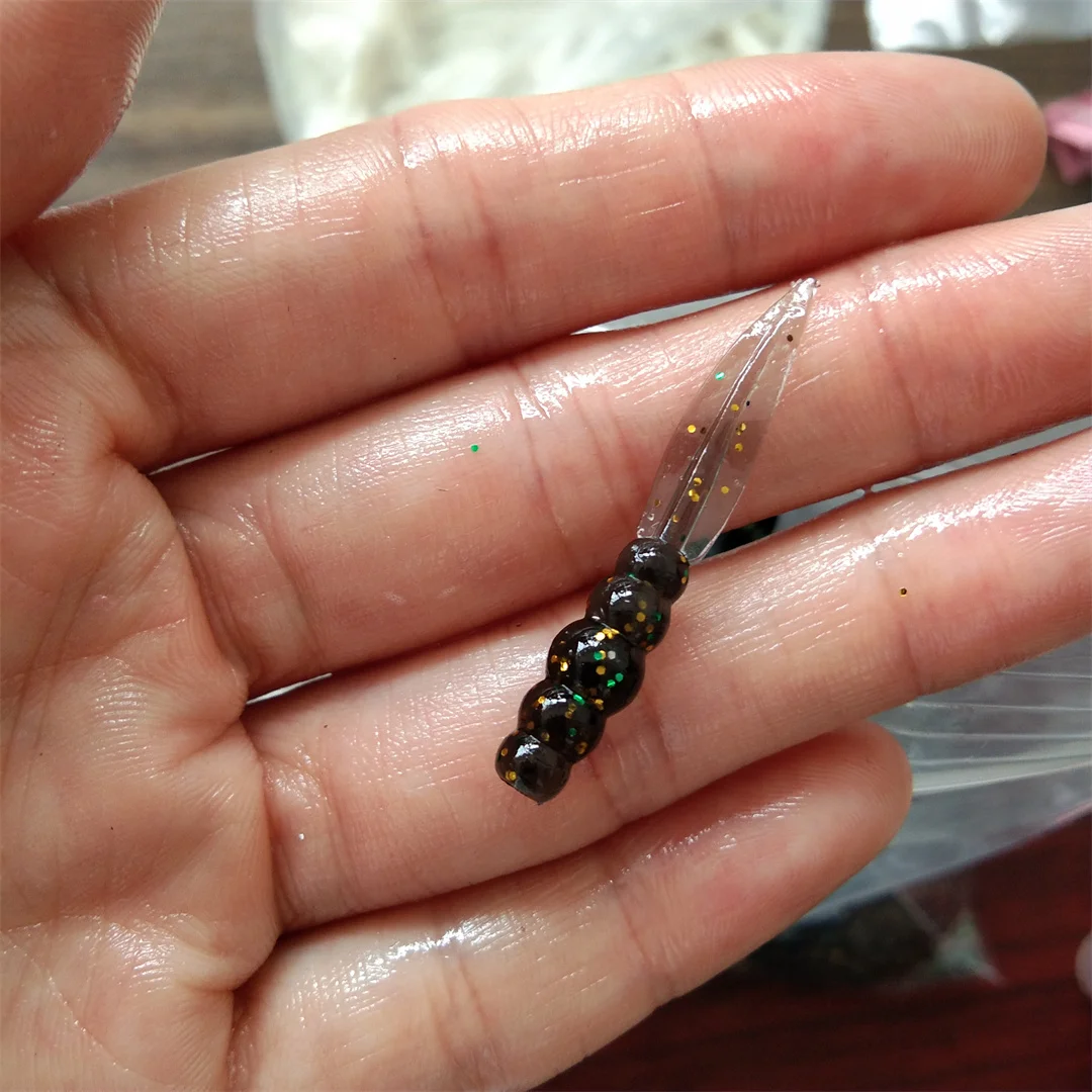 Cebo blando lubina – gusano de silicona