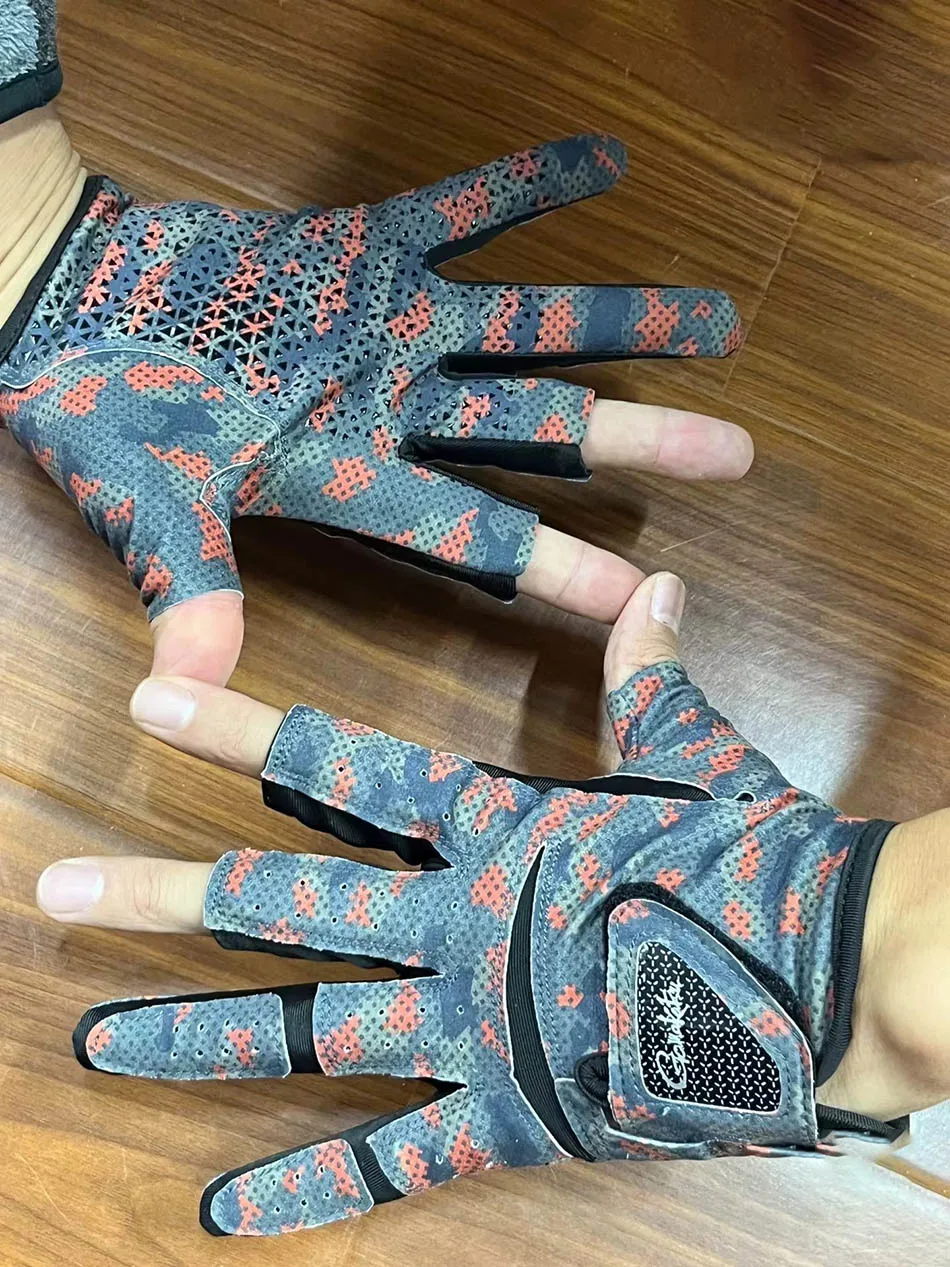 Variedad de colores disponibles en guantes de pesca