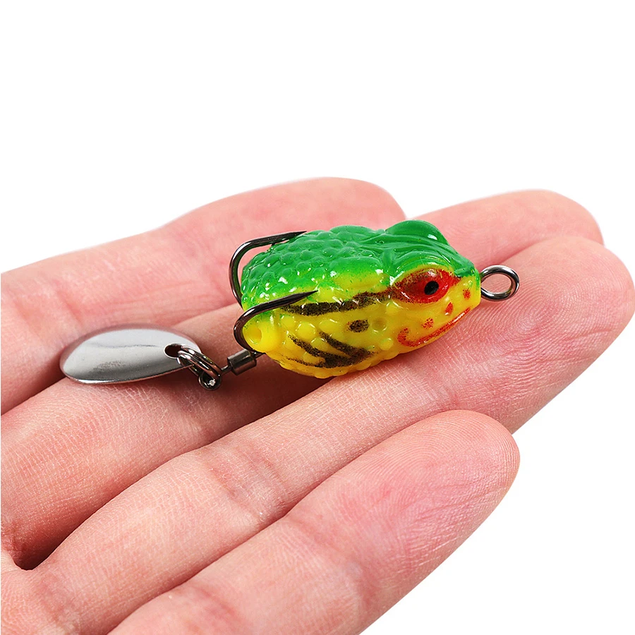 Rana flotante swimbait con lentejuelas y anzuelos dobles para lucio - imagen 2