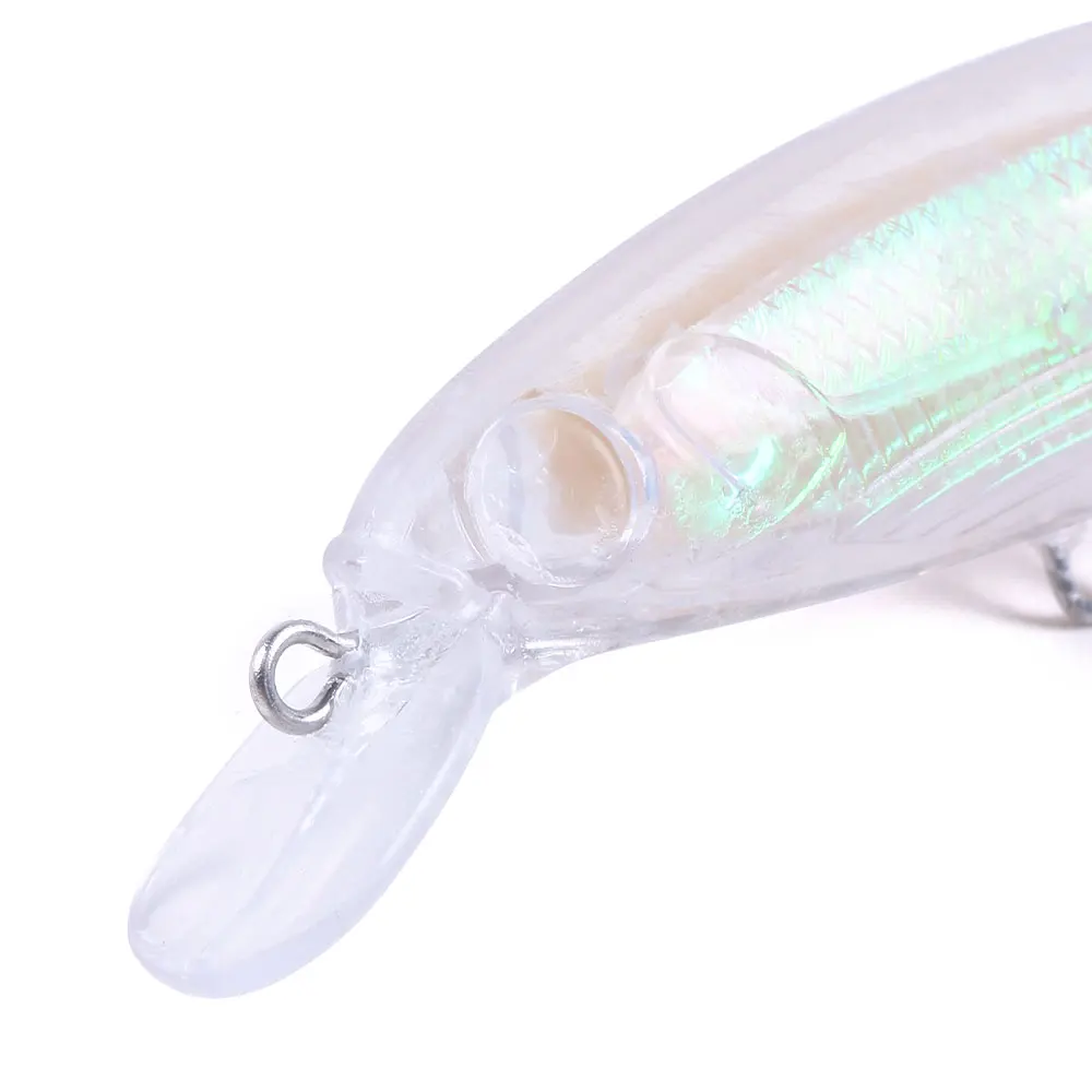 Perfil del señuelo mostrando su forma alongada tipo Minnow