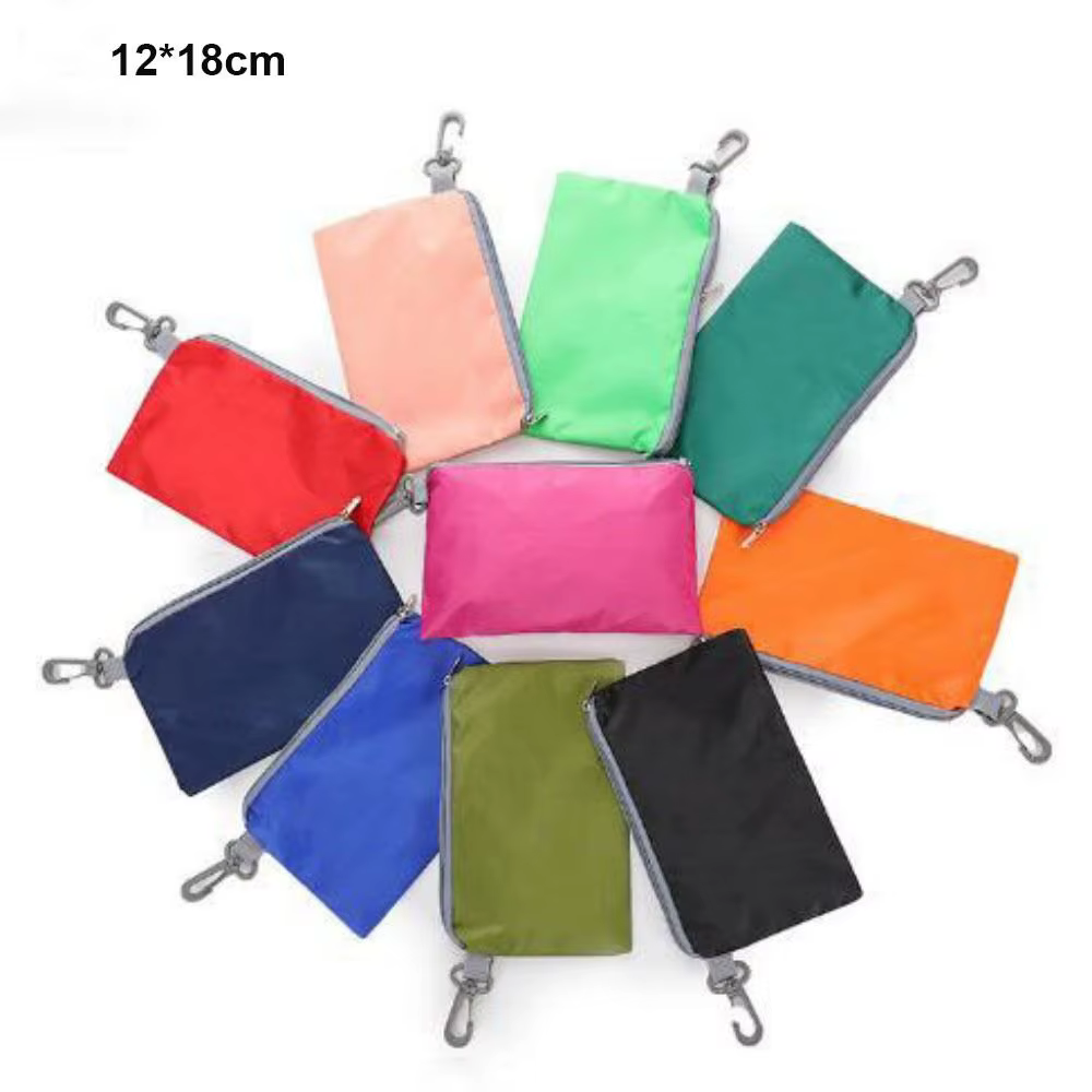 Bolsa impermeable con cremallera y mosquetón para pesca deportiva - imagen 4