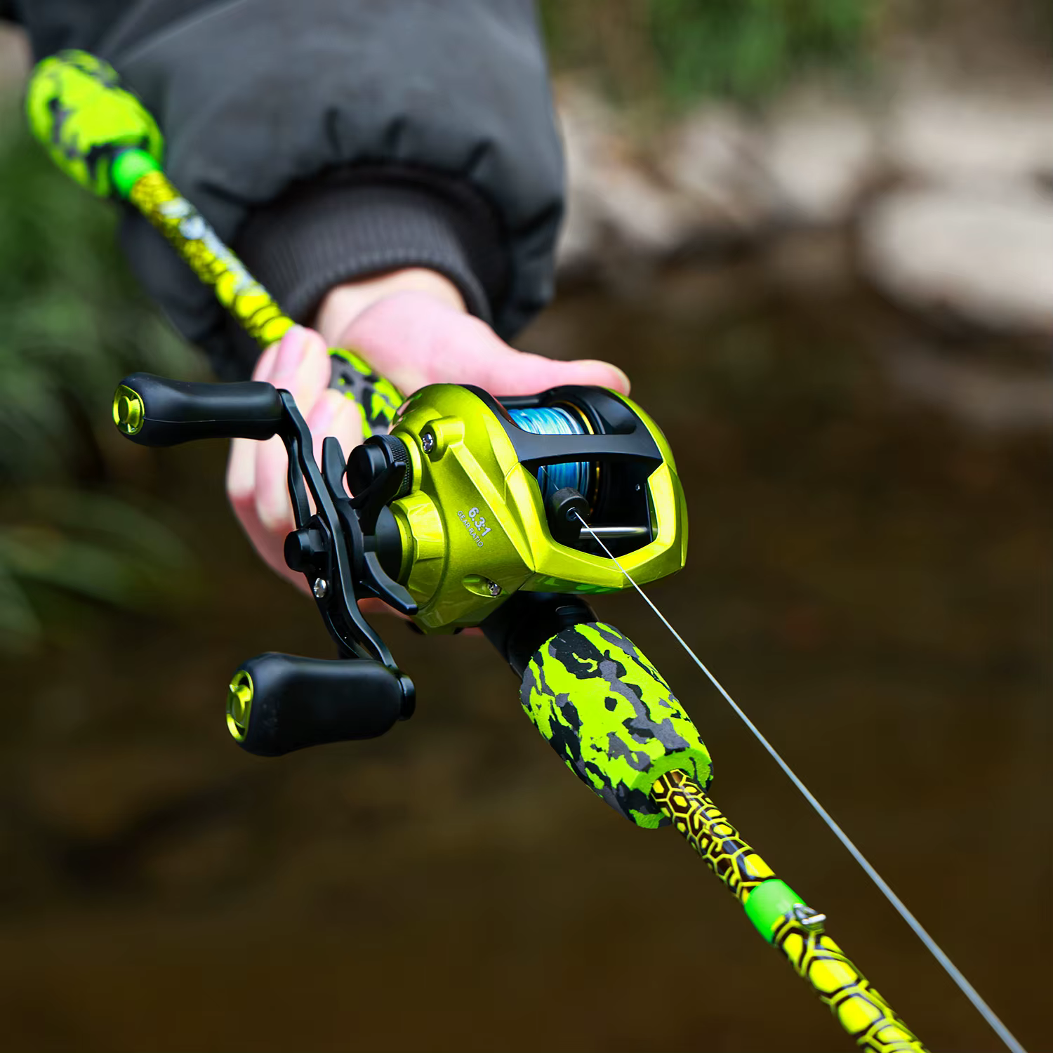 Combo Baitcasting Sougayilang – Caña y Carrete de Carbono para Lubina - imagen 3