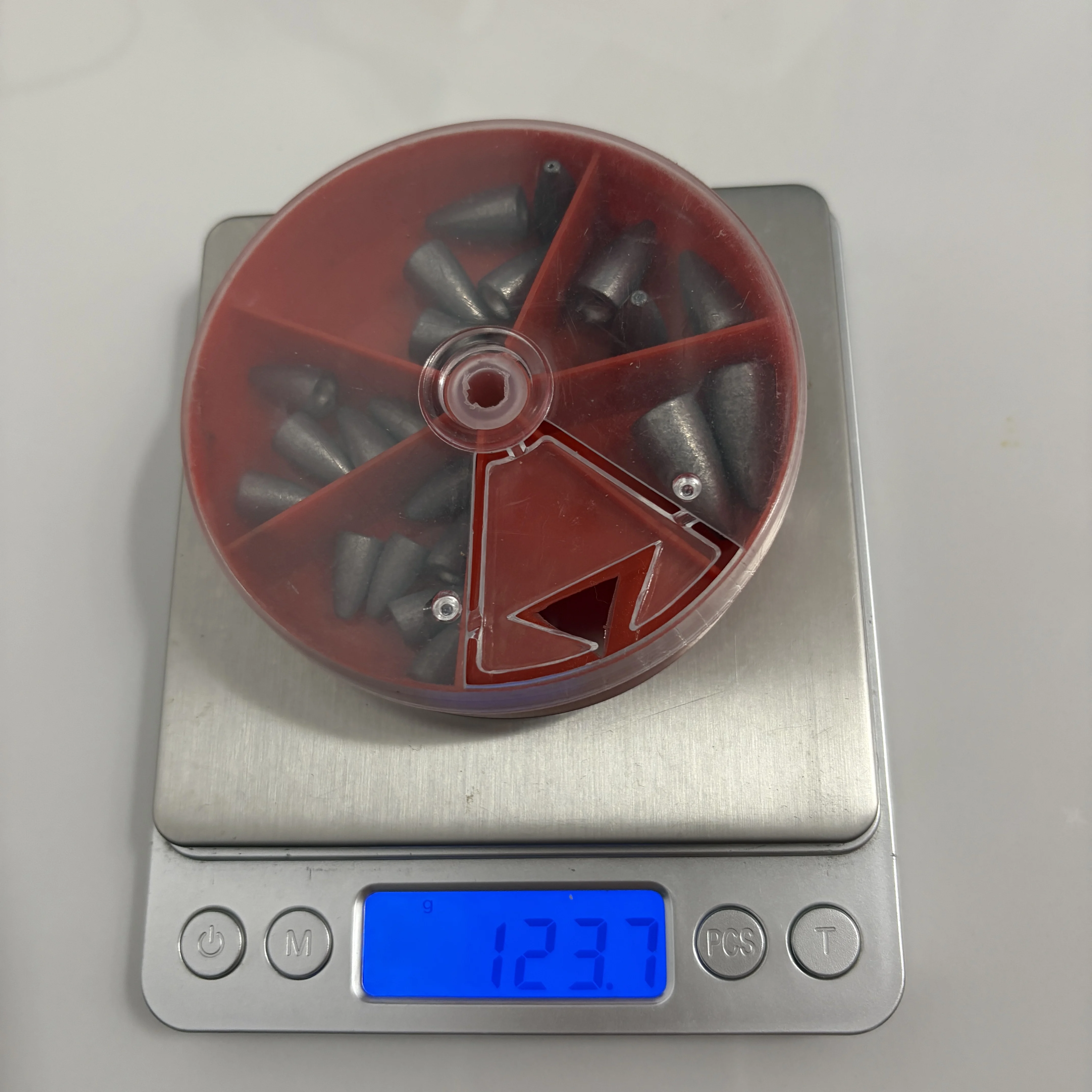 Tamaño compacto: 7 × 1,8 cm, ideal para llevar en el equipo