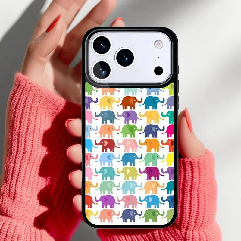 Funda con elefantes bebés indios