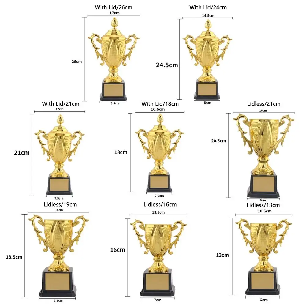 Trofeo dorado de metal con estética de campeón