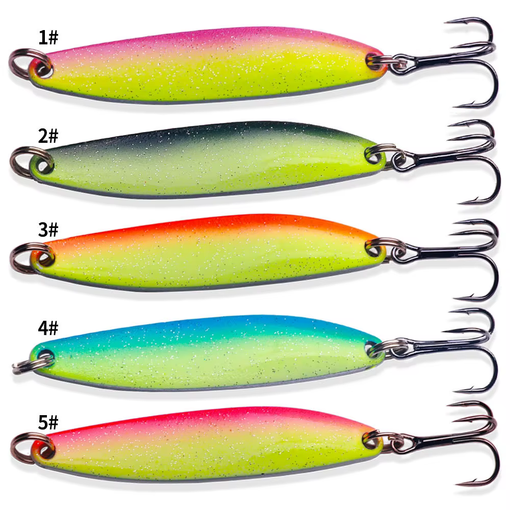 Señuelo cuchara luminoso con plumas y lentejuelas para lucio y lubina - imagen 4