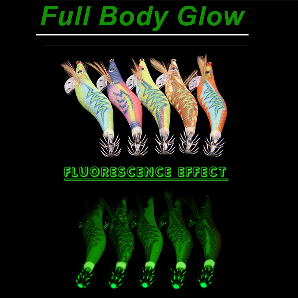 Cebo glow en acción bajo agua turbida