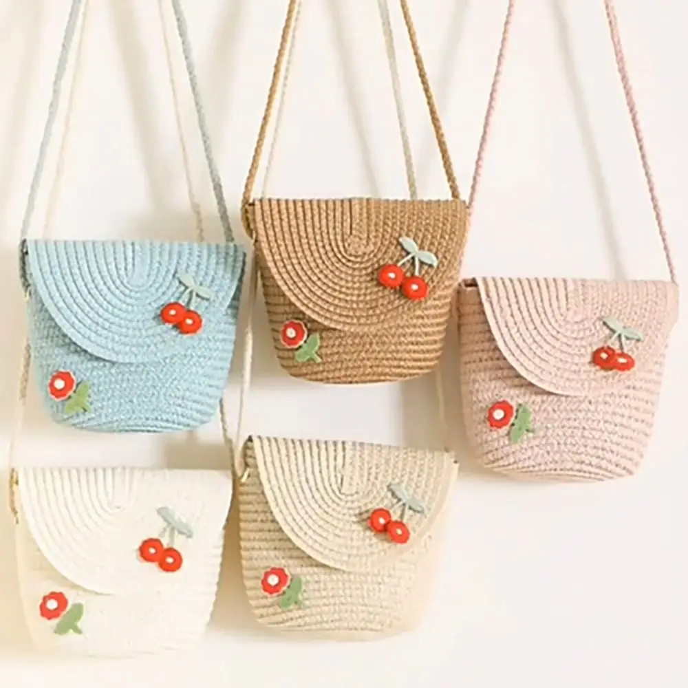Bolso bandolera mini de paja artesanal con flores para niñas - imagen 4