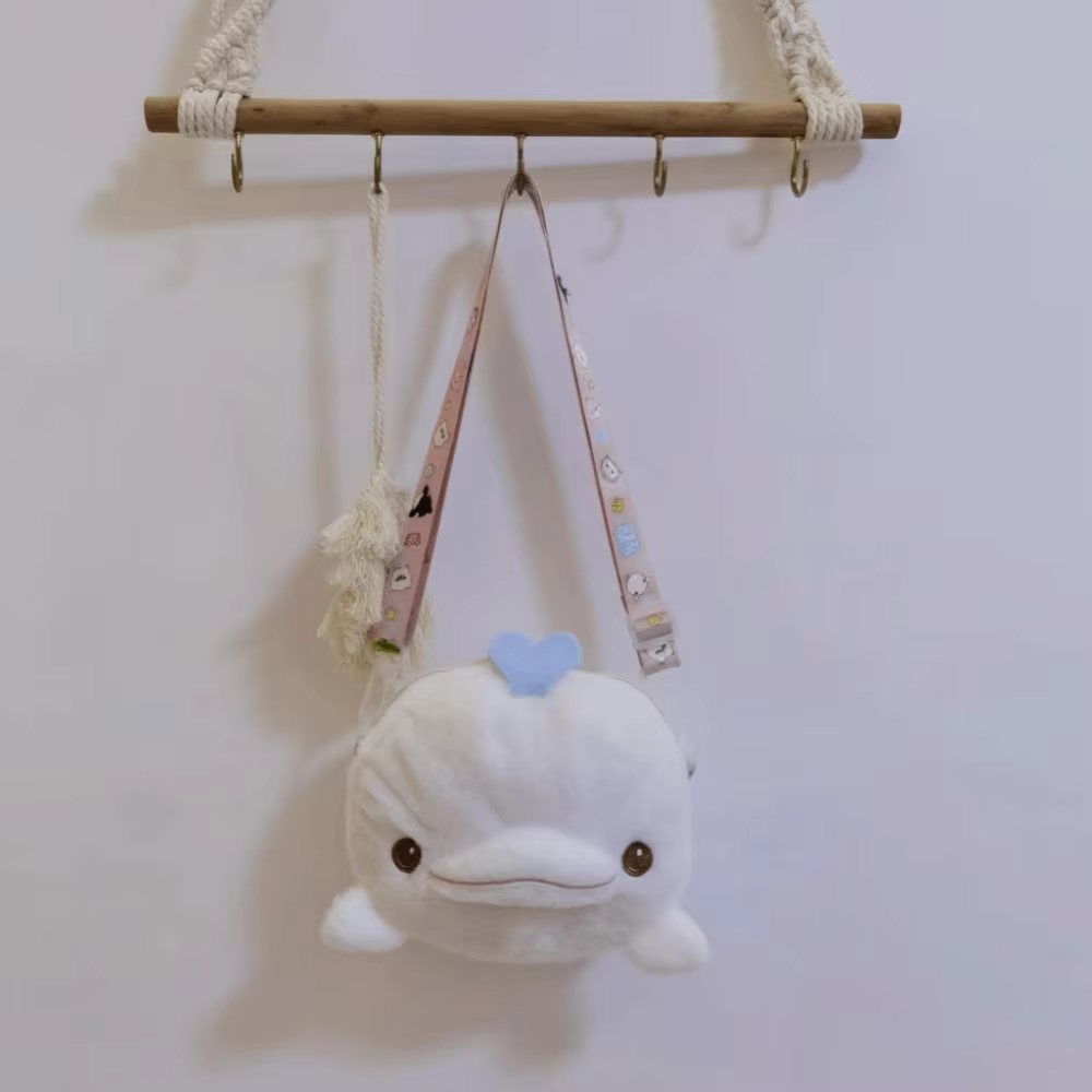 Bolso bandolera de felpa con diseño de ballena