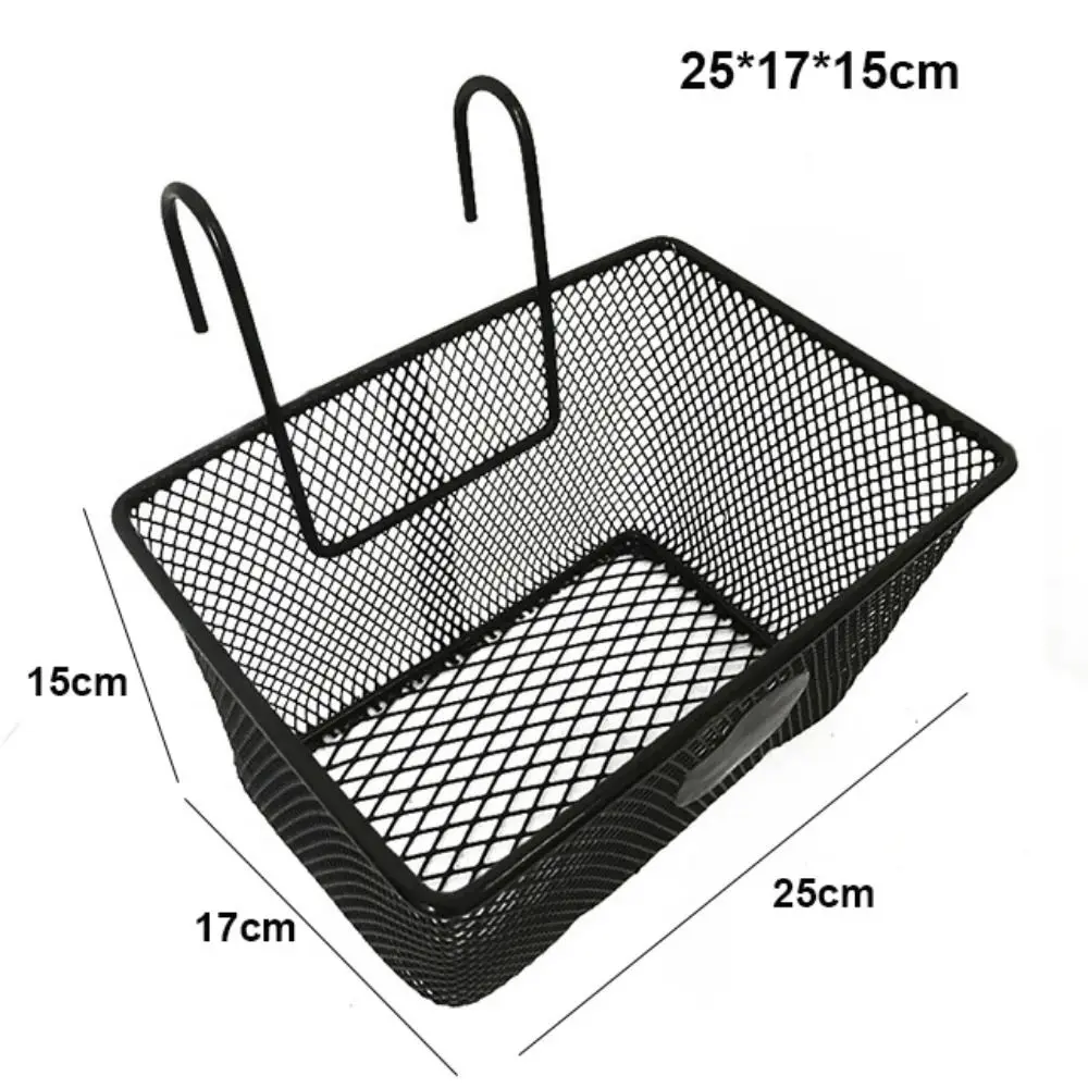 Cesta trasera para patinete eléctrico de malla metálica negra - imagen 4