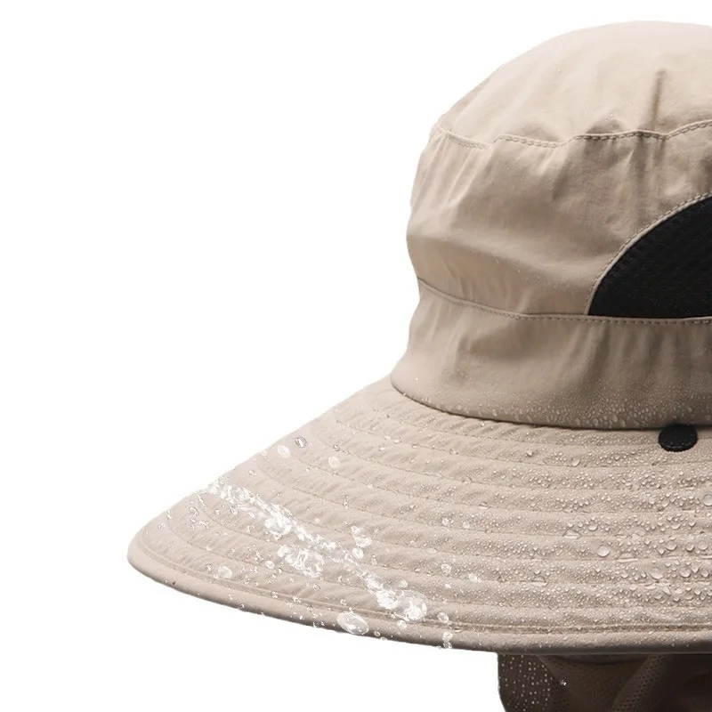 Detalle de la visera y tejido transpirable del sombrero