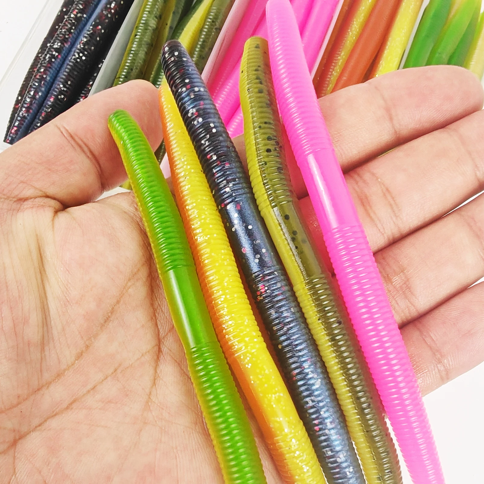 Free Fisher Señuelos Wacky Worms de goma – pesca agua dulce y salada - imagen 3
