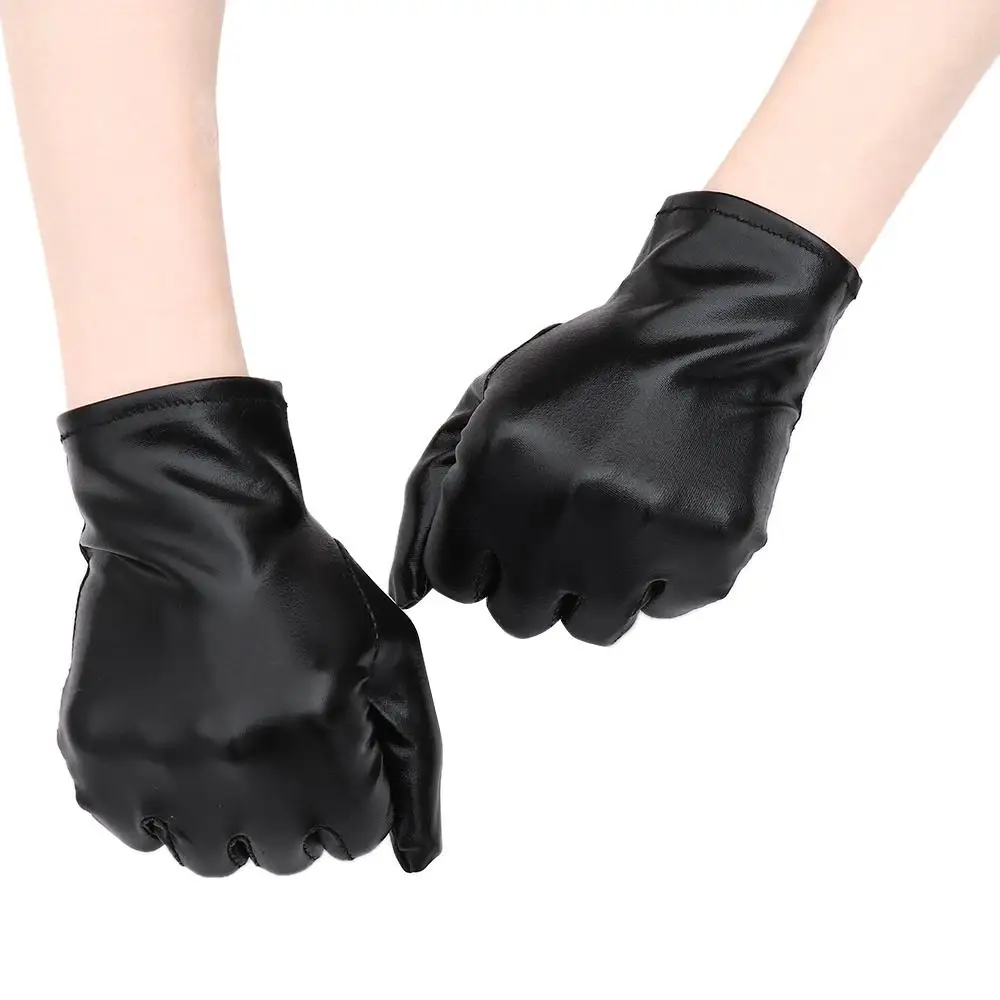 Vista de guantes sin dedos tipo A