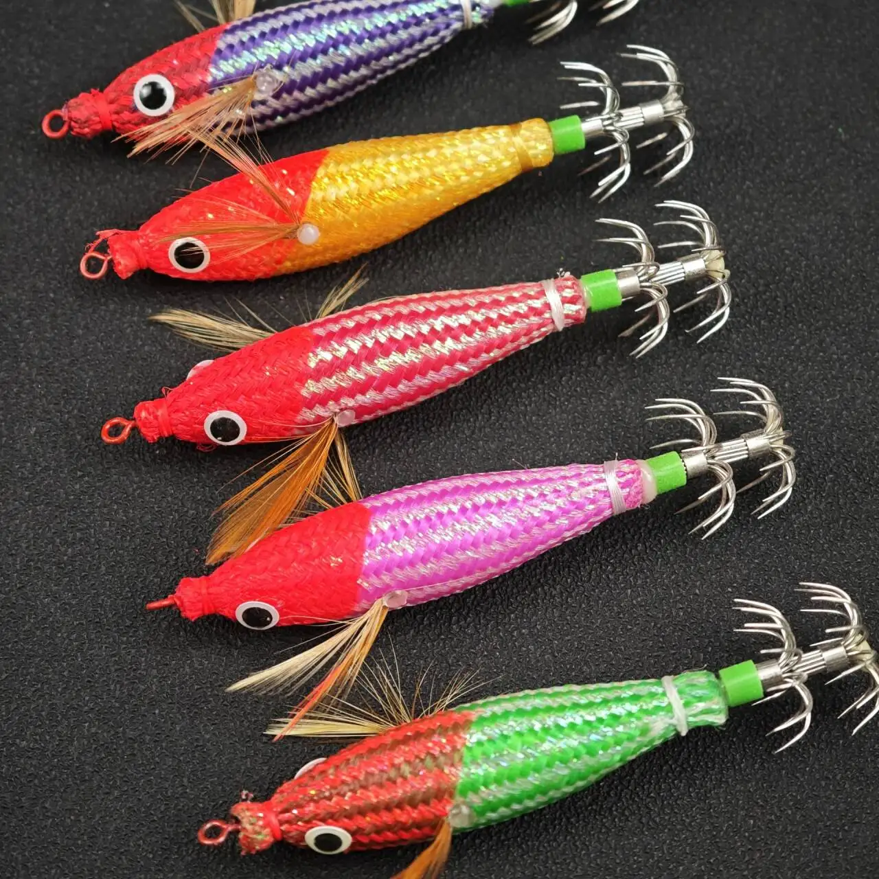 Set de 5 señuelos Egi luminosos para pesca en agua salada