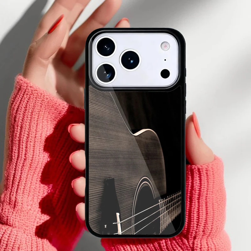 Funda para iPhone con diseño de violín musical en color negro