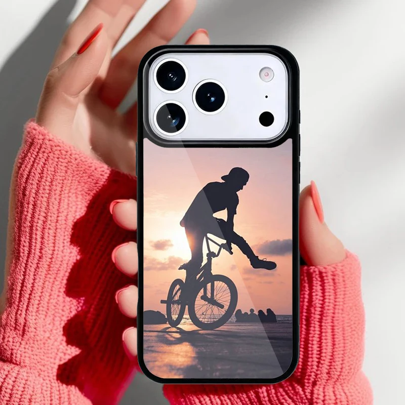 Funda con diseño de ciclismo de montaña