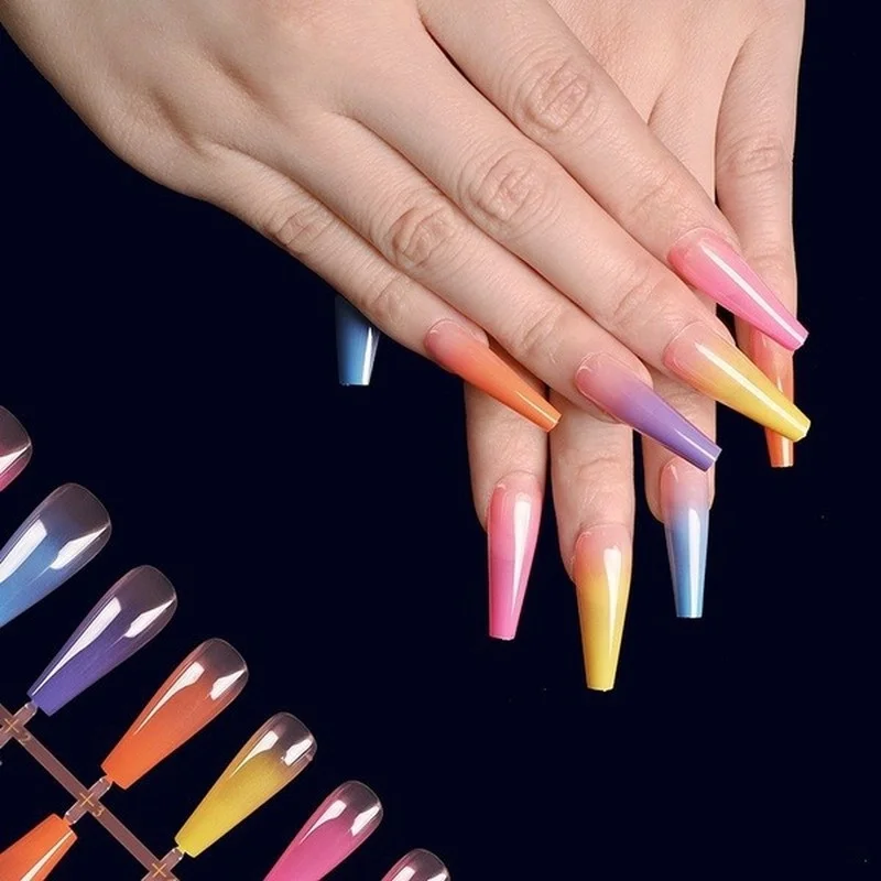 Uñas Postizas Coffin Largas Bailarina Arcoíris – 24 unidades - imagen 5