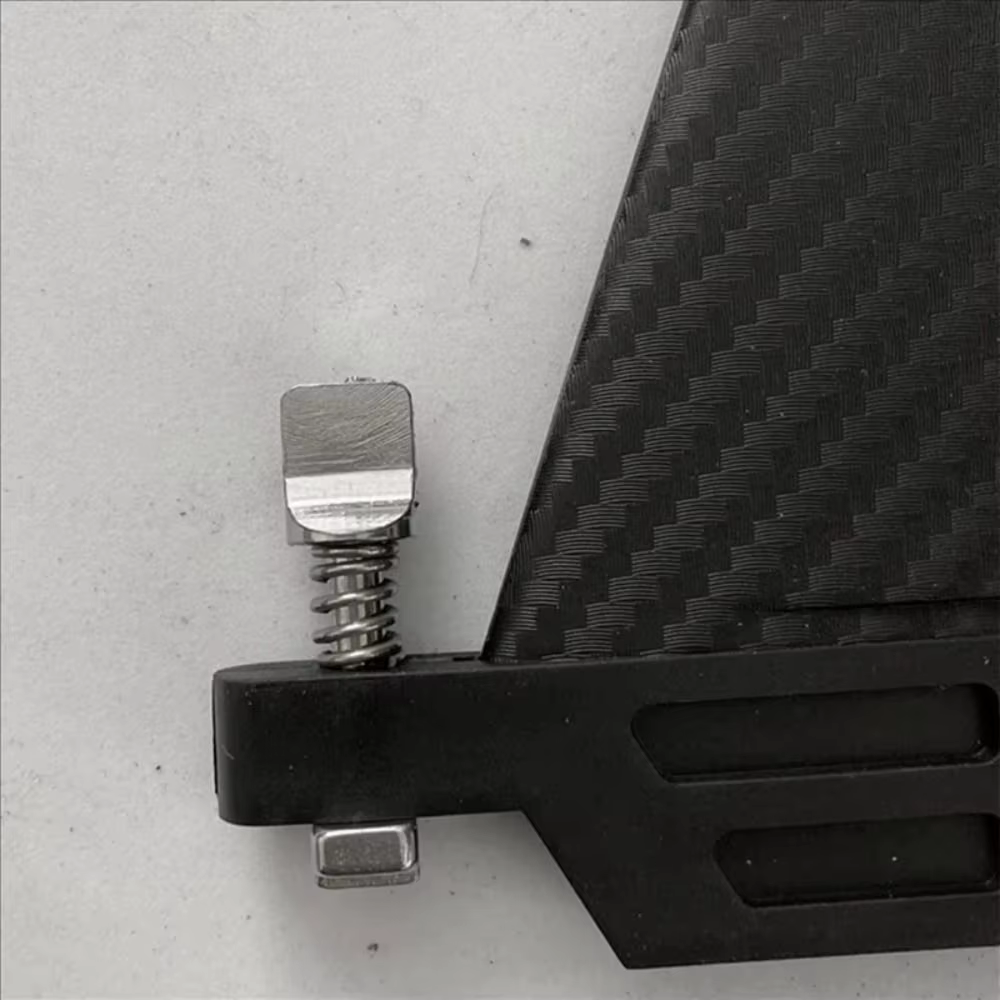 Tornillos de Fijación Rápida para Aletas de Surf de Acero Inoxidable