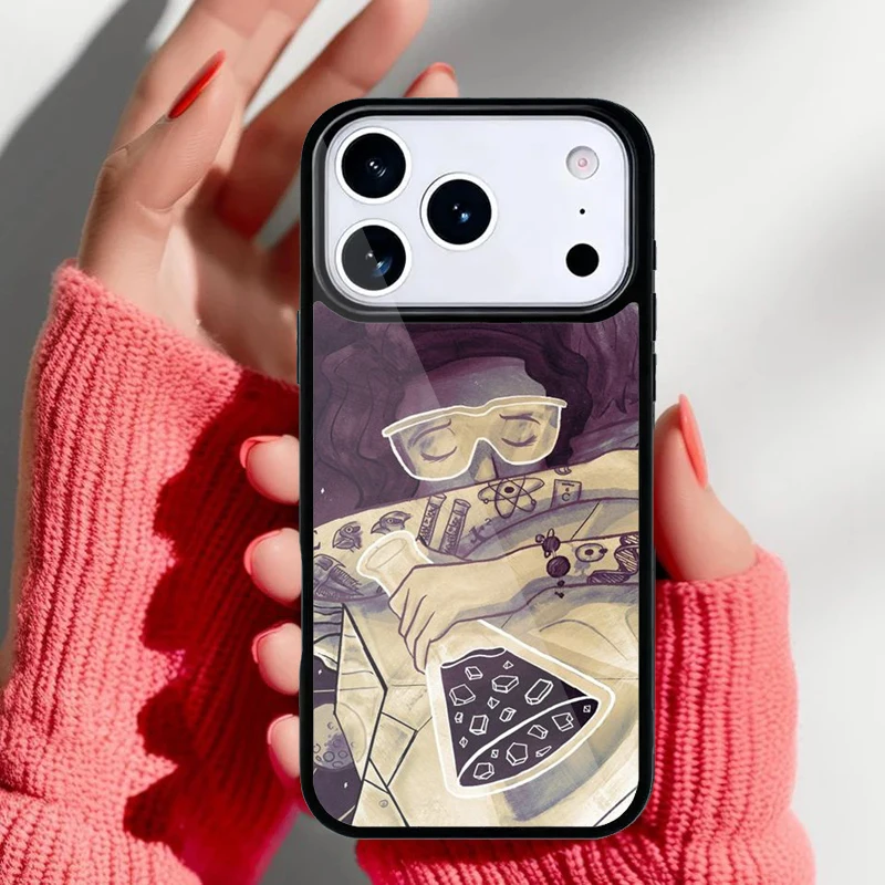 La funda colocada en un iPhone, mostrando el acceso a puertos y botones