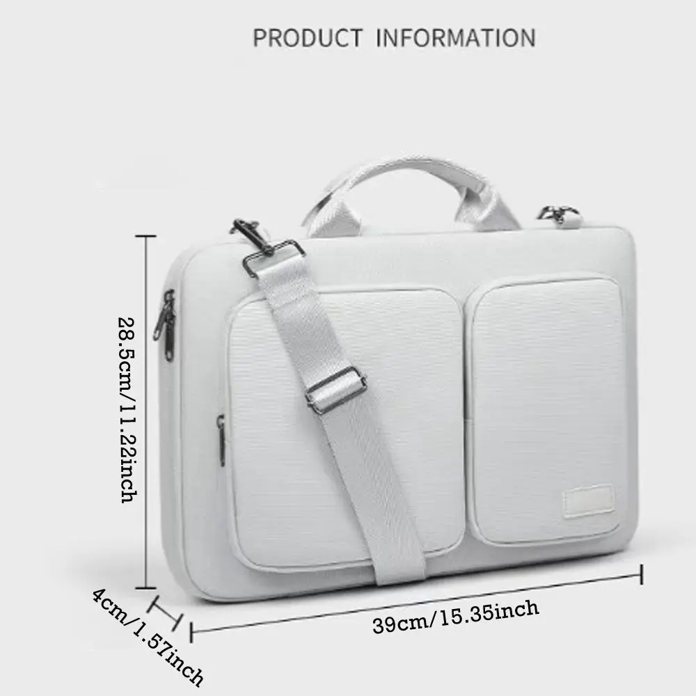 Vista frontal de la bolsa impermeable para portátil en color sólido